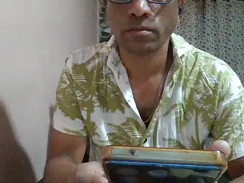 Snapshot of sexx4 chatting on 04/15/26, 08:09 sexx4 online show from 04/15/26, 08:09