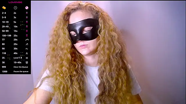 BubbbleGumm online show from 11/29/25, 08:12