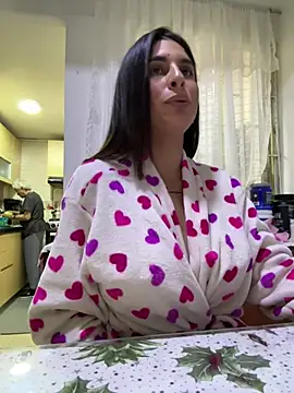 charlotte stevenss  online show from 01/17/25, 07:05