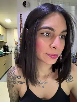 charlotte stevenss  online show from 02/01/25, 02:13