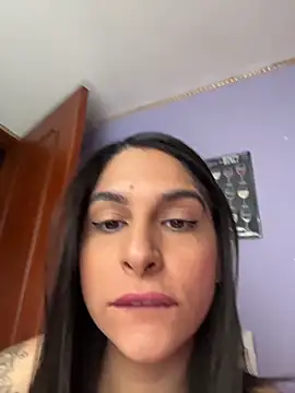 charlotte stevenss  online show from 10/18/25, 02:40