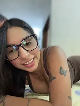 charlotte stevenss  online show from 04/14/26, 01:39