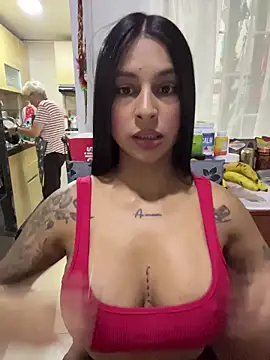 charlotte stevenss  online show from 05/18/26, 02:56