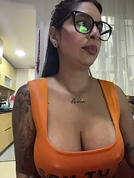 charlotte stevenss  online show from 05/19/26, 01:17