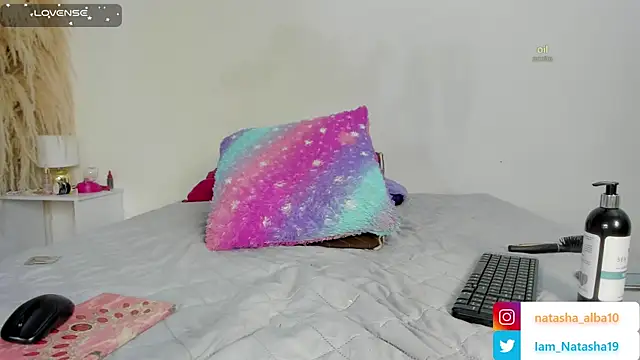 NatashaEgnath online show from 09/30/25, 12:10