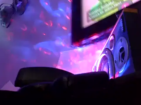 Snapshot of OSIRlS chatting on 02/11/25, 05:37 OSIRlS online show from 02/11/25, 05:37