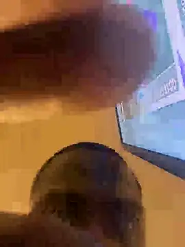 Snapshot of mayywetter chatting on 04/26/26, 12:30 mayywetter online show from 04/26/26, 12:30