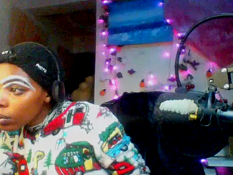 Snapshot of Anaconda2350 chatting on 06/19/26, 03:38 Anaconda2350 online show from 06/19/26, 03:38