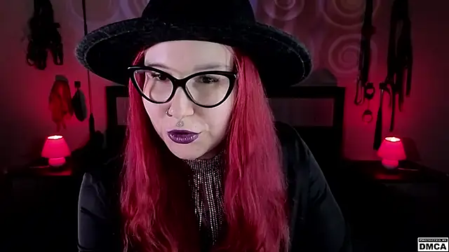 Amanita  Pantherina online show from 02/06/25, 10:15