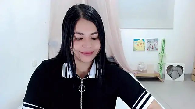 Snapshot of Youlittlepervertt_ chatting on 11/14/25, 01:04 Youlittlepervertt online show from 11/14/25, 01:04