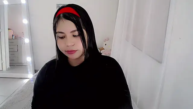 Youlittlepervertt  online show from 05/17/26, 08:05