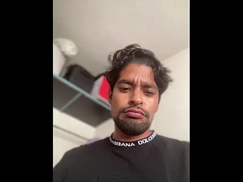 Snapshot of thegoldensexting420 chatting on 12/14/25, 10:25 thegoldensexting420 online show from 12/14/25, 10:25