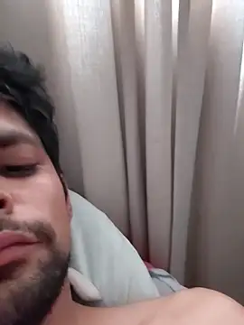 Snapshot of thegoldensexting420 chatting on 04/19/26, 02:16 thegoldensexting420 online show from 04/19/26, 02:16