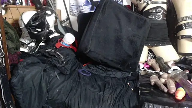 Snapshot of Astartexxx chatting on 03/21/26, 08:23 Astartexxx online show from 03/21/26, 08:23