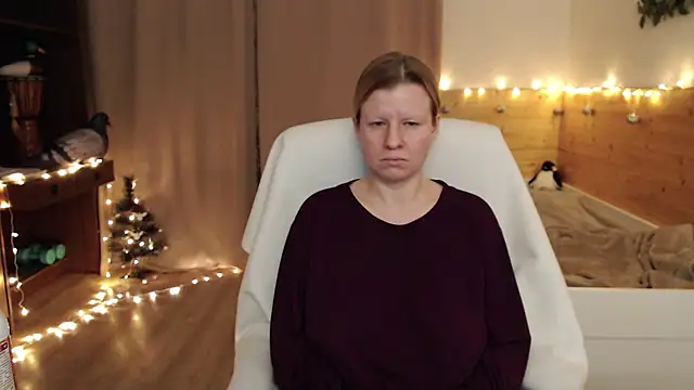 Snapshot of Exponent_5 chatting on 12/31/24, 03:55 Exponent 5 online show from 12/31/24, 03:55