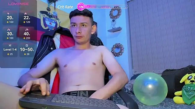 Snapshot of Christ_Miller3 chatting on 12/24/24, 03:27 Christ Miller3 online show from 12/24/24, 03:27