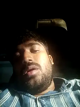 Snapshot of Driver-naru chatting on 12/11/24, 12:55 Driver-naru online show from 12/11/24, 12:55