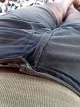 Snapshot of Driver-naru chatting on 01/18/25, 09:13 Driver-naru online show from 01/18/25, 09:13