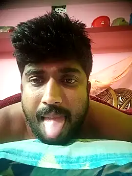 Snapshot of Driver-naru chatting on 02/02/25, 05:15 Driver-naru online show from 02/02/25, 05:15