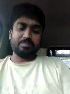 Snapshot of Driver-naru chatting on 10/15/25, 08:36 Driver-naru online show from 10/15/25, 08:36