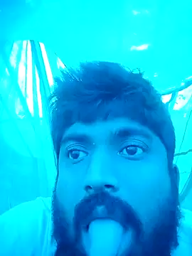 Snapshot of Driver-naru chatting on 11/11/25, 02:00 Driver-naru online show from 11/11/25, 02:00