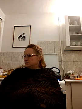 Snapshot of She-devilx chatting on 02/18/26, 11:01 She-devilx online show from 02/18/26, 11:01