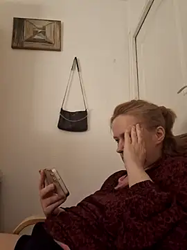 Snapshot of She-devilx chatting on 03/11/26, 10:27 She-devilx online show from 03/11/26, 10:27