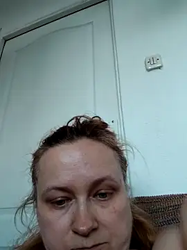 Snapshot of She-devilx chatting on 07/11/26, 05:48 She-devilx online show from 07/11/26, 05:48