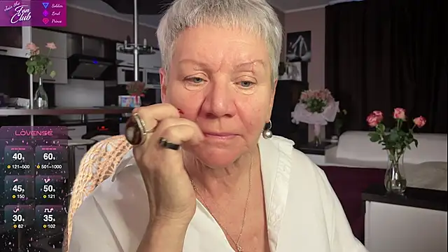 roxana brooks online show from 02/21/25, 02:59