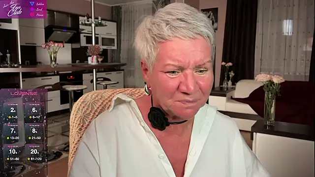 roxana brooks online show from 03/06/25, 07:43