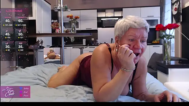 roxana brooks online show from 11/01/25, 08:49