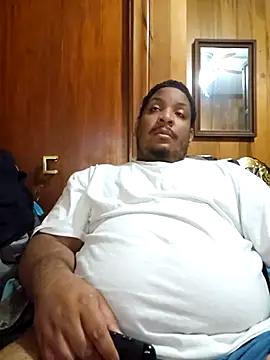 Snapshot of Ambush_Sword67 chatting on 12/17/25, 05:13 Ambush Sword67 online show from 12/17/25, 05:13