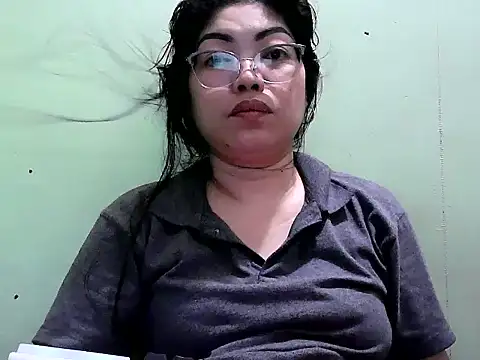 Snapshot of mynameisamor chatting on 06/23/26, 12:58 mynameisamor online show from 06/23/26, 12:58