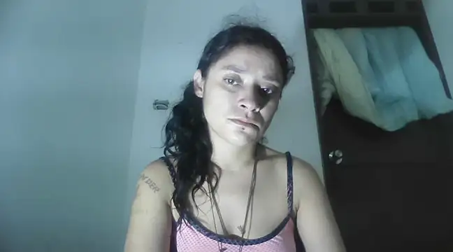 Snapshot of TamaraNauthy chatting on 03/20/25, 01:04 TamaraNauthy online show from 03/20/25, 01:04