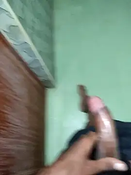 Snapshot of yo19boy chatting on 03/21/25, 08:39 yo19boy online show from 03/21/25, 08:39