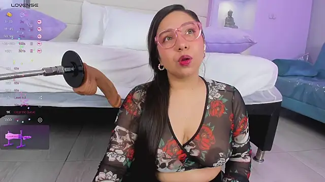 Snapshot of Isabella_Daniell chatting on 01/18/25, 03:42 Isabella Daniell online show from 01/18/25, 03:42