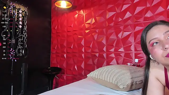 Snapshot of Isabella_Daniell chatting on 09/28/25, 05:35 Isabella Daniell online show from 09/28/25, 05:35