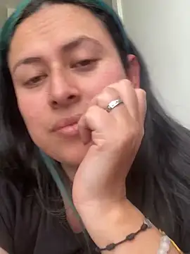 adriluna online show from 09/15/25, 09:37