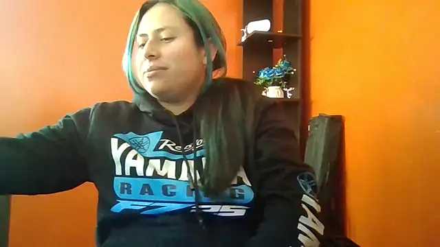 adriluna online show from 12/15/25, 06:23