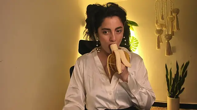 Mala Bad online show from 02/11/25, 04:13