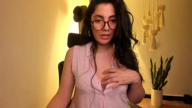 Mala Bad online show from 03/13/25, 04:01