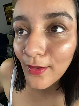 Snapshot of Lucia-Candy chatting on 01/07/25, 01:06 Lucia-Candy online show from 01/07/25, 01:06