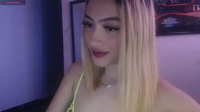 Sophi-tayson online show from 03/05/25, 03:08