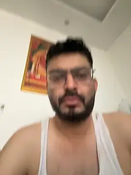 hot rajat online show from 06/19/26, 03:44