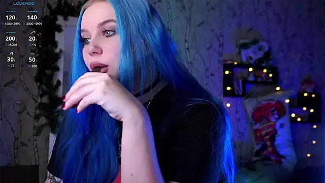 Moon Valkyrie online show from 01/04/25, 10:16