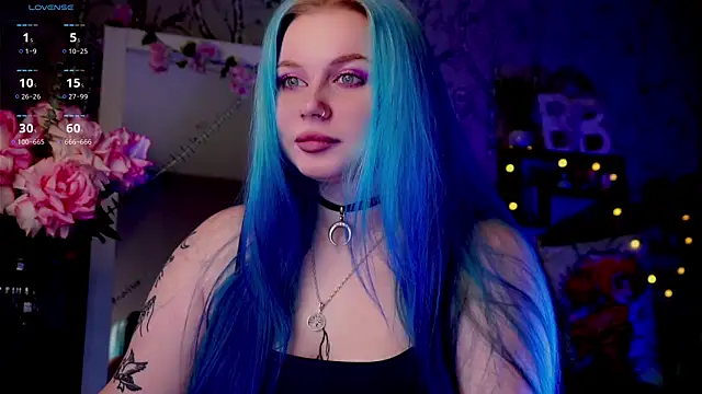 Moon Valkyrie online show from 02/10/25, 02:59