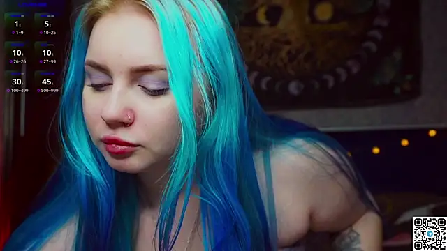 Moon Valkyrie online show from 02/27/25, 11:20