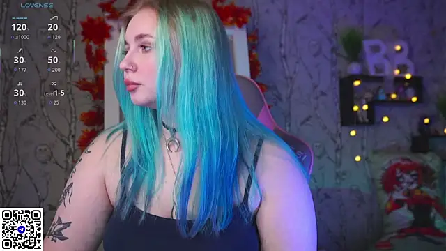 Moon Valkyrie online show from 09/10/25, 10:15