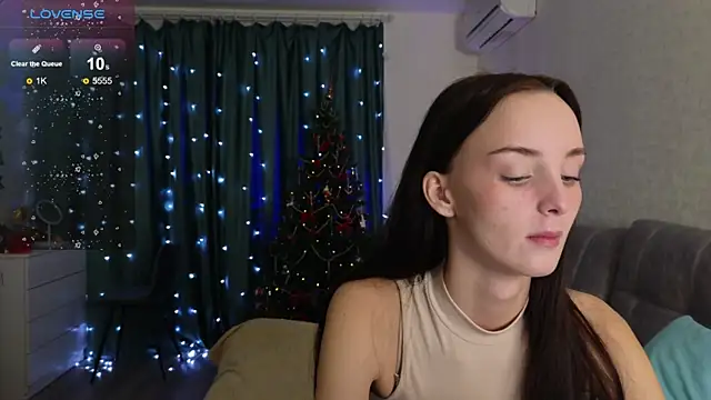 Snapshot of Silver_rains chatting on 01/16/25, 12:12 Silver rains online show from 01/16/25, 12:12