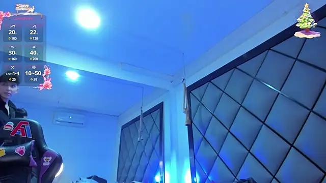 Snapshot of MikeFonsexx chatting on 12/27/24, 03:15 MikeFonsexx online show from 12/27/24, 03:15